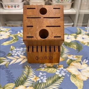 Cutco Brown Wooden Knife Holder